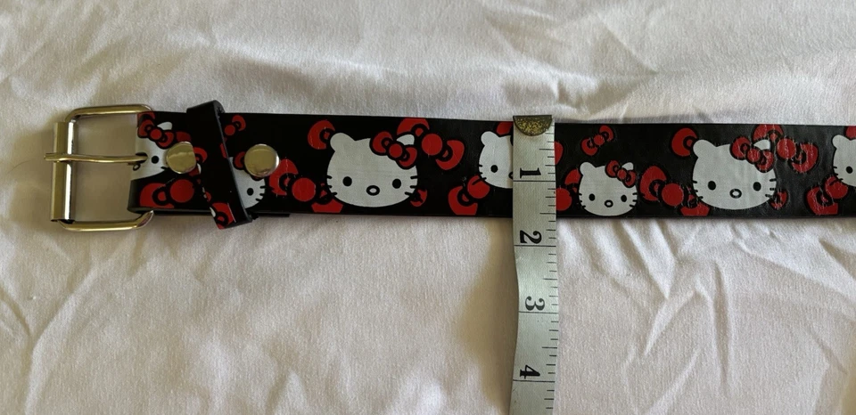 Cinturón de cintura Hello Kitty Face Bows Cinch 44” de largo (solo longitud del cinturón) Foto 2 de 2