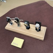 Turntable Cartridges Headshell Stand Display Beech - For Four Headshells