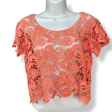 Lace Crop Top Peach Pink Short Sleeves Women Scalloped Delicate Overlayer Piece
