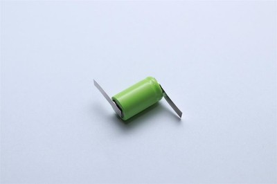 XCell - X1/2AA600 - 1/2 AA - 1,2 Volt 600mAh Ni-MH mit Lötfahne (Z-Form)