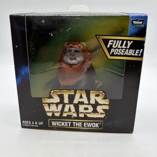 Kenner Action Collection Wicket the Ewok Fully Poseable Action Figure 1998 *NIB