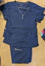 Women's Scrub Large Shirts + Medium Pants Set  
