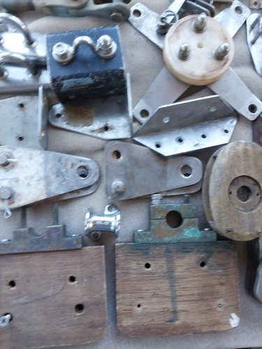Lot SAILBOAT RIGGING HARDWARE, STAINLESS STEEL,BRASS,WOOD - Picture 14 of 24