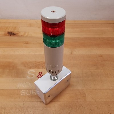 Patlite LE-302FBP-RG Stack Light, Red and Green 24V AC/DC 50/60 HZ 0.2Amp - USED
