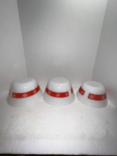 Set Of Three Gingham Red/White F Federal Heat Proof Bowls Nesting And 1 Extra - Picture 10 of 18