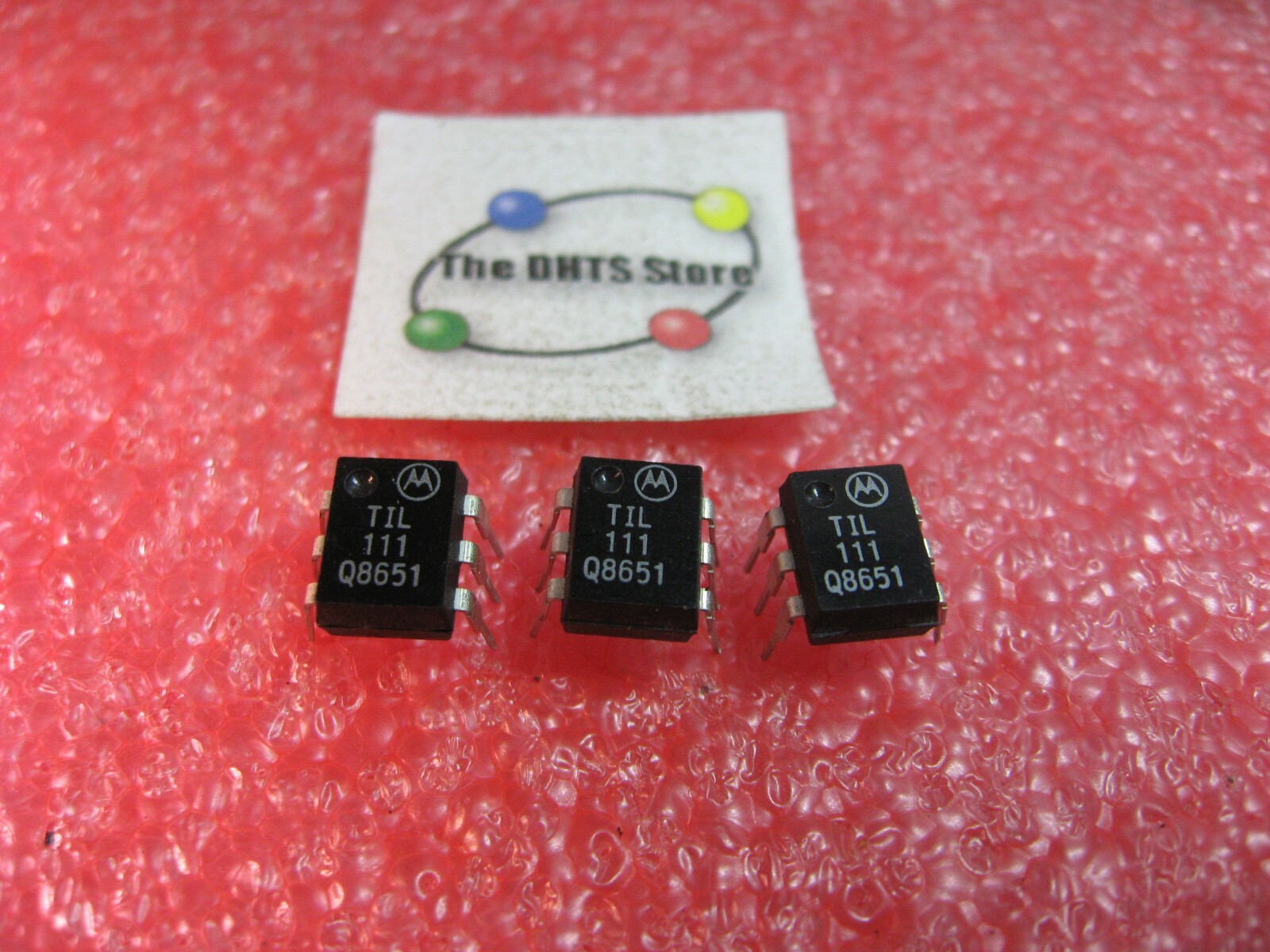 TIL111 Motorola Optoisolator Optocoupler PhotoTransistor 6 Pin DIP