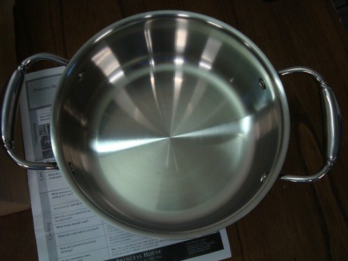 NUEVO Princess House Heritage Tri-Ply Acero Inoxidable 3.5 Qt Simmer 6210 Grabado - Imagen 4 de 8