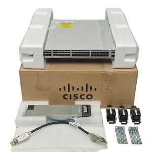 Nouveau catalyseur Cisco C9300L-48T-4X-E 48x 1GbE RJ45 + 4x 10Gb SFP+ Commutateur géré