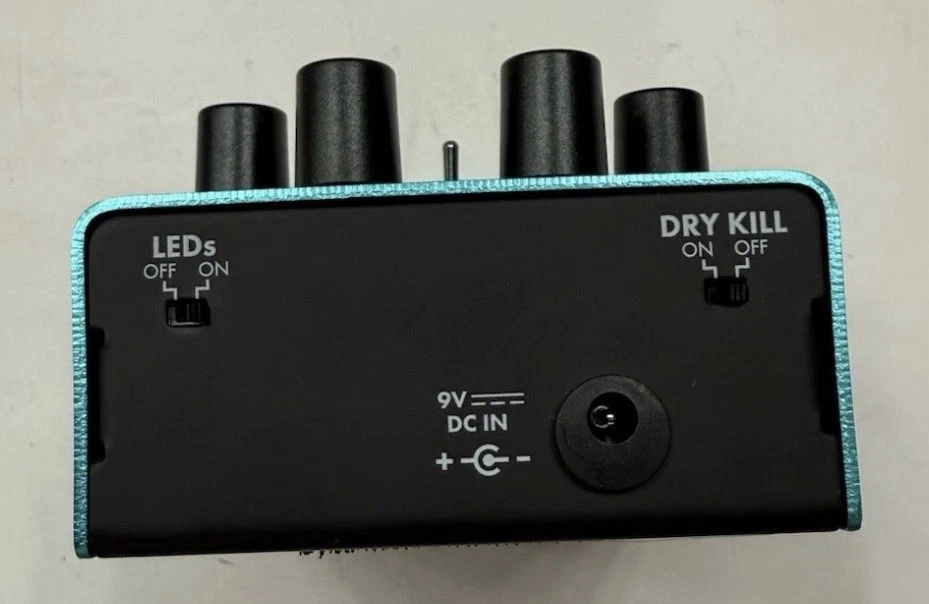 Fender Marine Layer Reverb Guitar Effect Pedal -Clean and Ised Lightly - Image 4 of 4