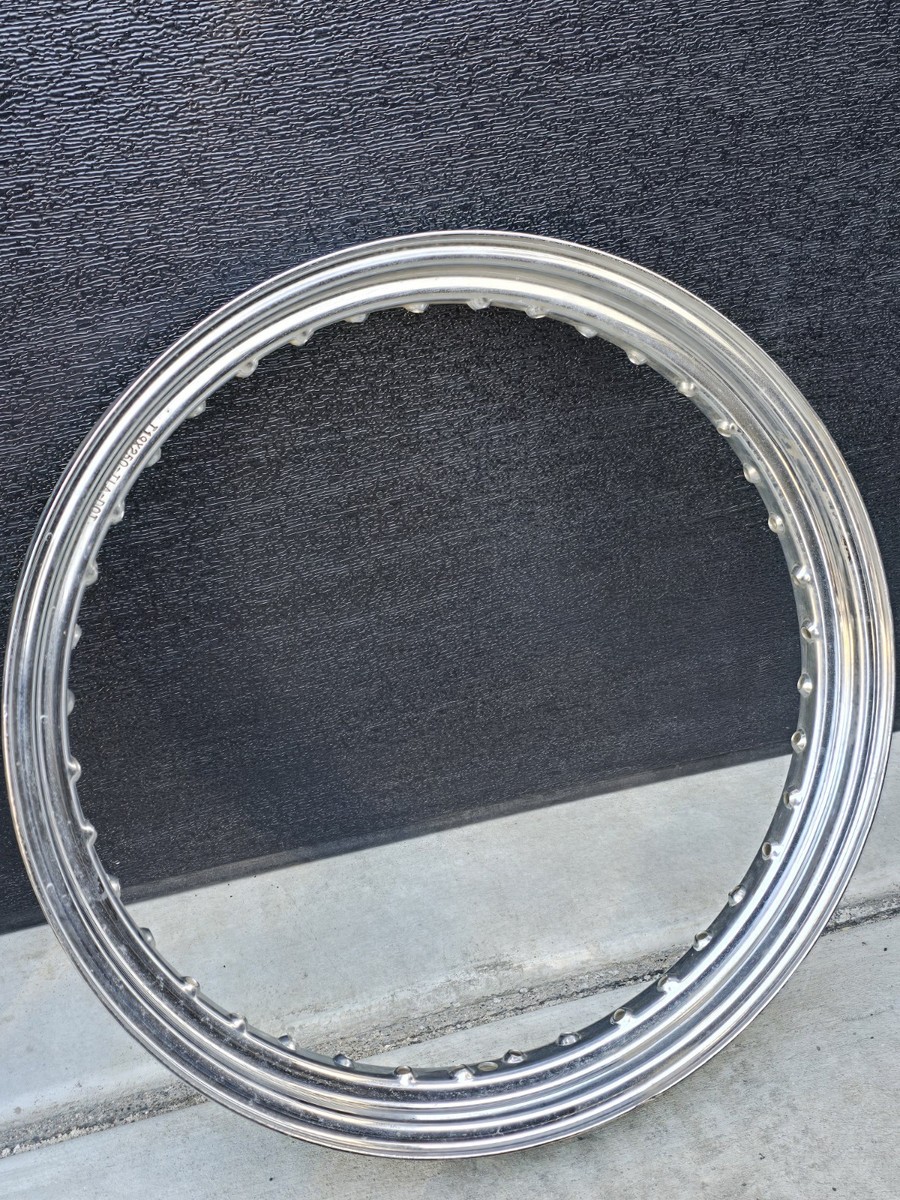 ハーレー　19インチリム　クローム Harley Davidson 【互換品】 52-0969 19 インチ x 3.15 KH