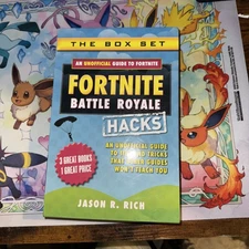 FORTNITE BATTLE ROYALE Hacks Tips Tricks Strategies - The Box Set - 3 Books
