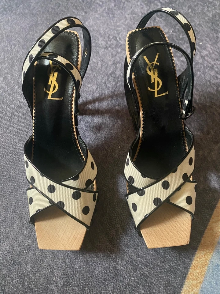 YSL Saint Laurent Cream/Black Polka Dot Fabric Patent Leather Slingback Sandals - Image 4 of 4