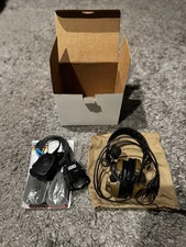 3M Peltor Comtac V Dual Lead Coyote Brown **BRAND NEW**
