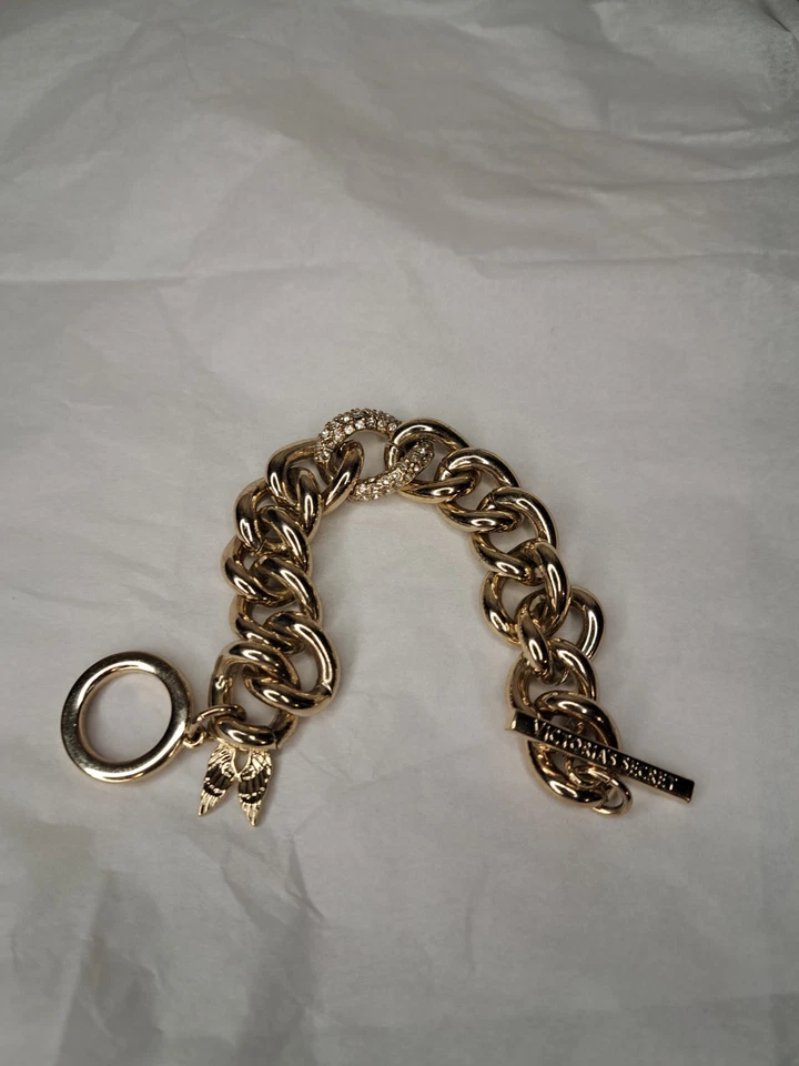 Victoria's Secret Chunky Gold Tone Angel Wings Chain Link Toggle Bracelet 8" - Image 3 of 4