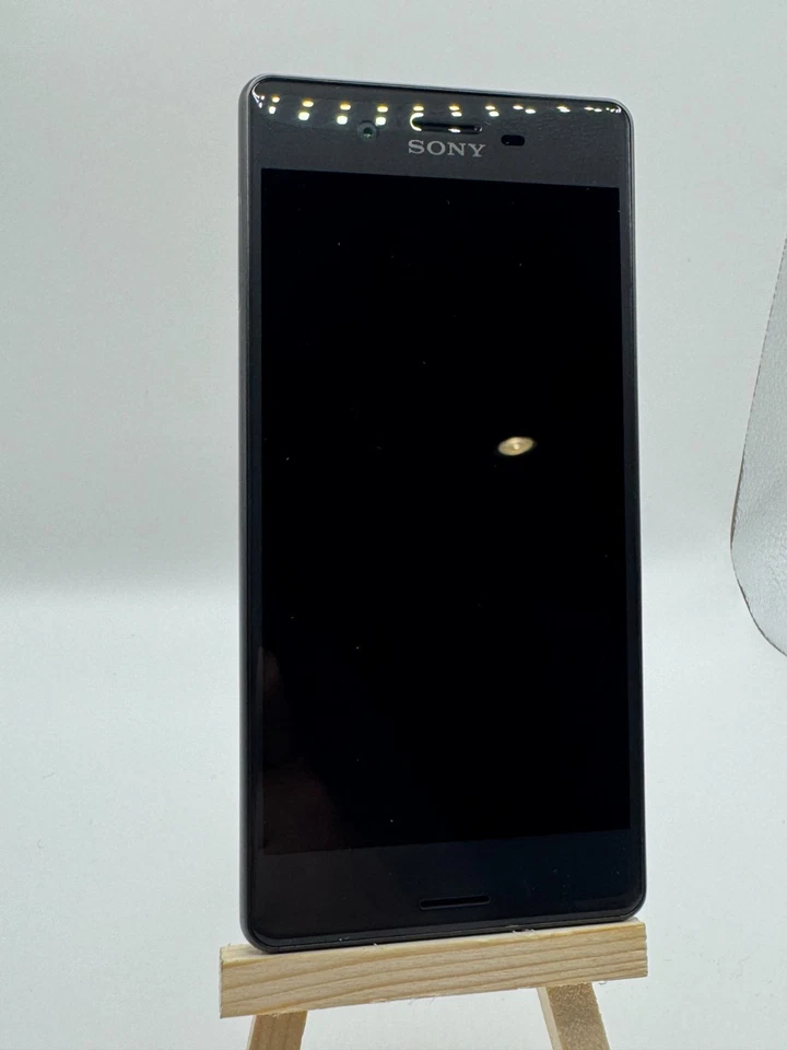 Sony Xperia X F5122-32GB -LTE/4g Unlocked - Image 3 of 4