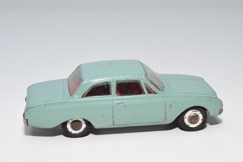 B22 1:43 TEKNO DENMARK 826 FORD TAUNUS 17M 17 M GREEN EXC. COND. - Picture 4 of 8