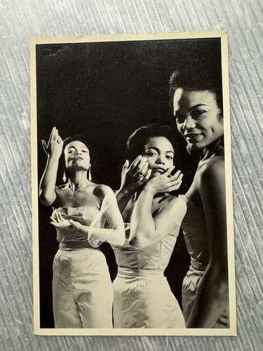 Eartha Kitt vintage POSTCARD 1981 Arthur Rothstein - Picture 3 of 5