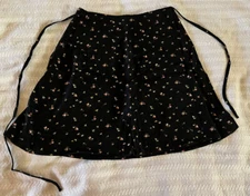 Smart Parts New York Black Floral Wrap Skirt Size 8