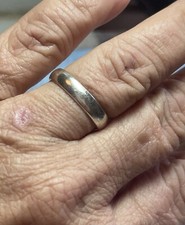 Sterling Silver Simple Ring Band, Marked .925, UNISEX, Size 8