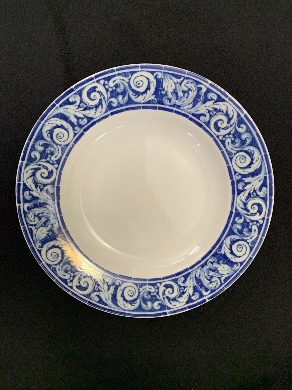Picture 4 of 12