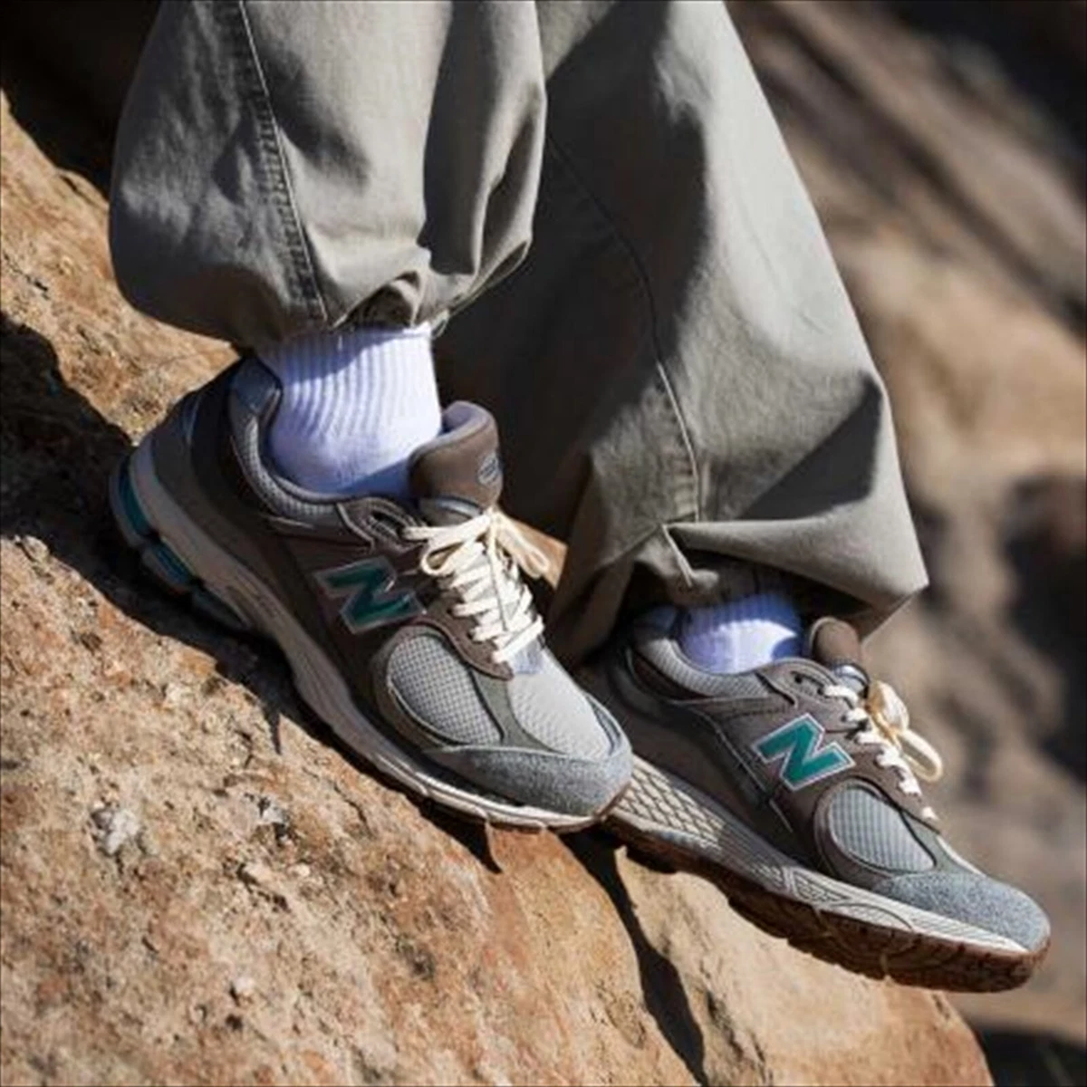 atmos New Balance 2002R Oasis M2002RAM BRAND NEW US 9