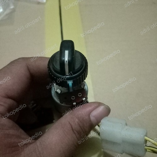 SWITCH CONTROL FITS FOR MITSUBISHI L300 GENUINE - Picture 3 of 7