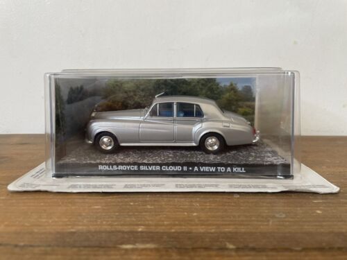 ROLLS-ROYCE SILVER CLOUD II #101 James Bond Car Collection Model View To A Kill
