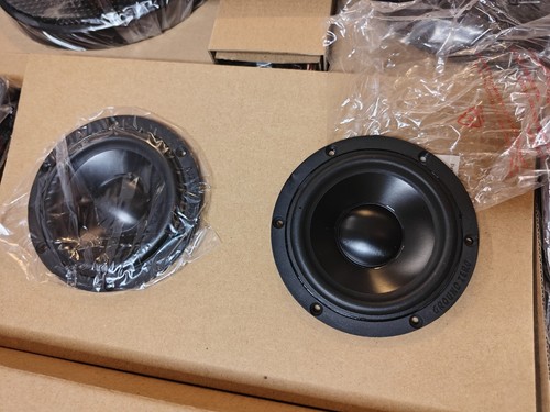 GZRC 165.3SQ 165 mm / 6.5″ 3-way SQ component speaker system - Picture 7 of 12