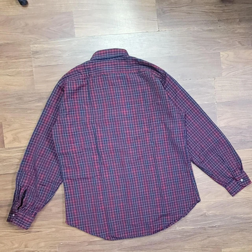 Vintage 80s-90s pendleton red and green striped dress shirt Size Large - Image 2 of 4