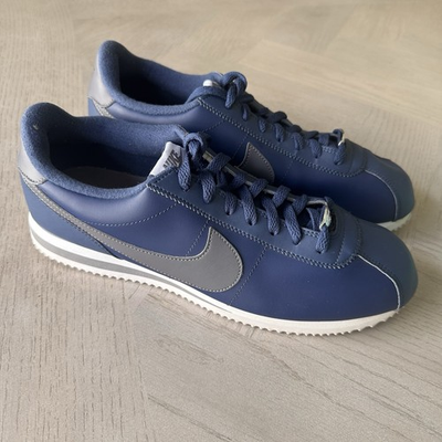 #ad Nike Mens 11 Cortez Basic Leather Navy Blue Gun smoke Gray Sneaker 819719 400 $168.00