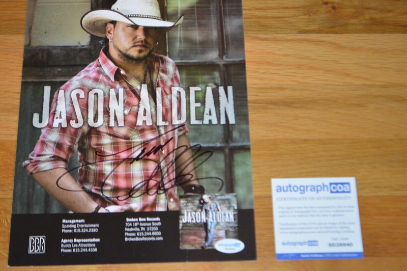 Jason Aldean Autographed 8x10 Color Promo Photo with AUTOGRAPH COA