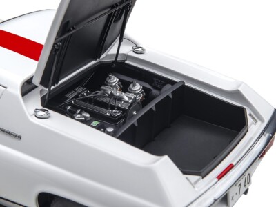 トランプ Lotus #04 AUTOart LOTUS EUROPA SPECIAL CIRCUIT WOLF 1/18 WHITE with