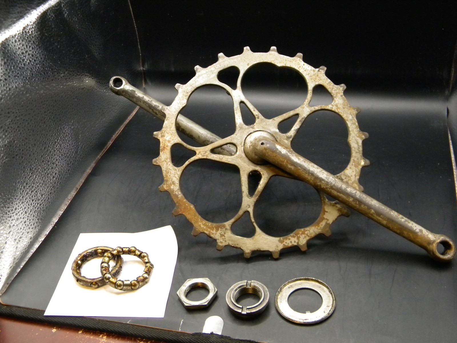 VTG Bicycle Crankset & Sweetheart Skiptooth Sprocket 24 TOOT