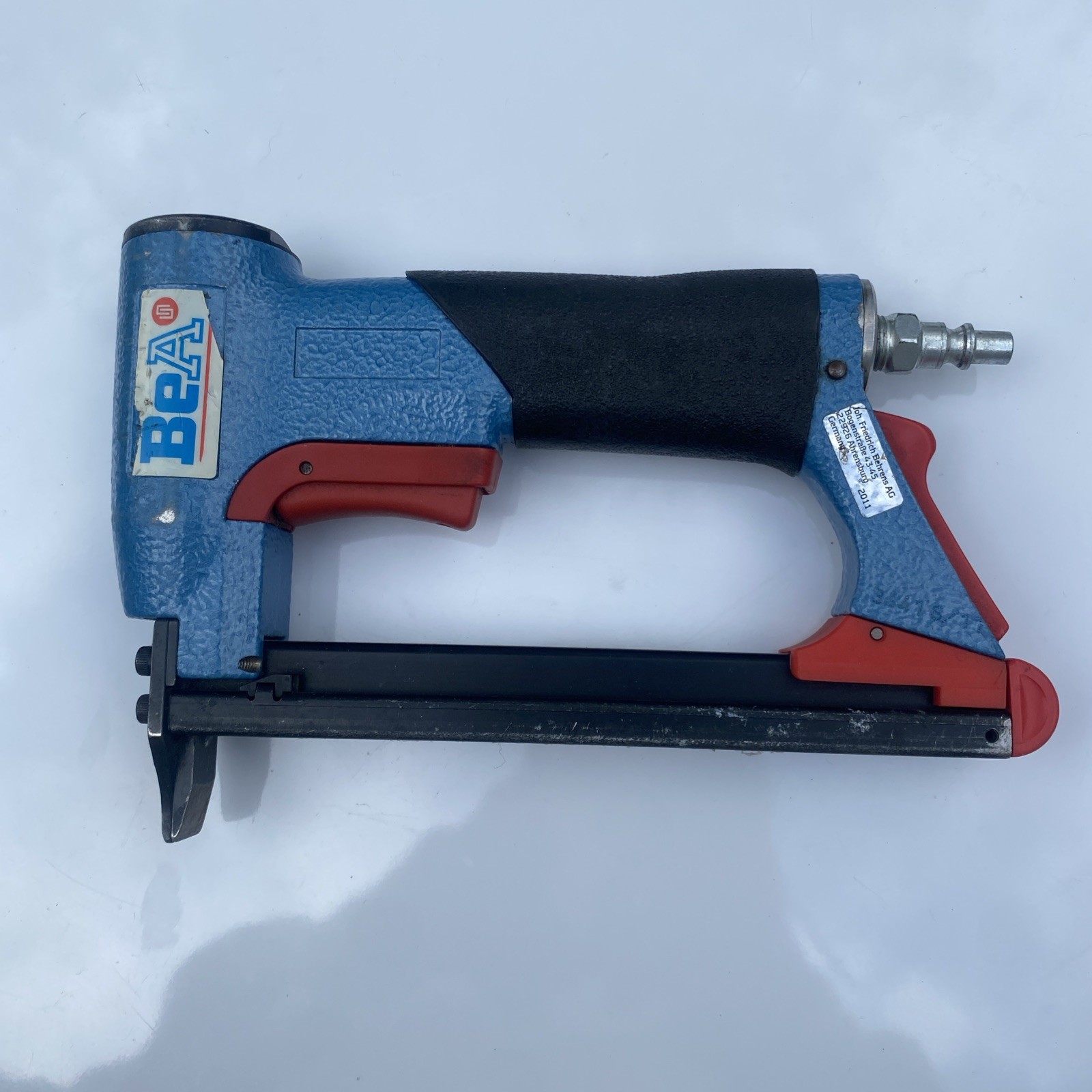 BEA Pneumatic Light Wire Stapler 1/4" to 5/8" Work Good