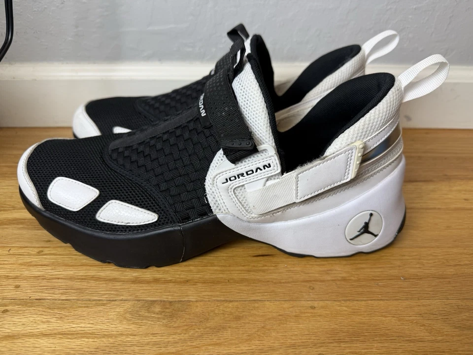 Nike Air Jordan Trunner LX para hombre talla 13 negro/blanco 897992-010 RARO Foto 4 de 4