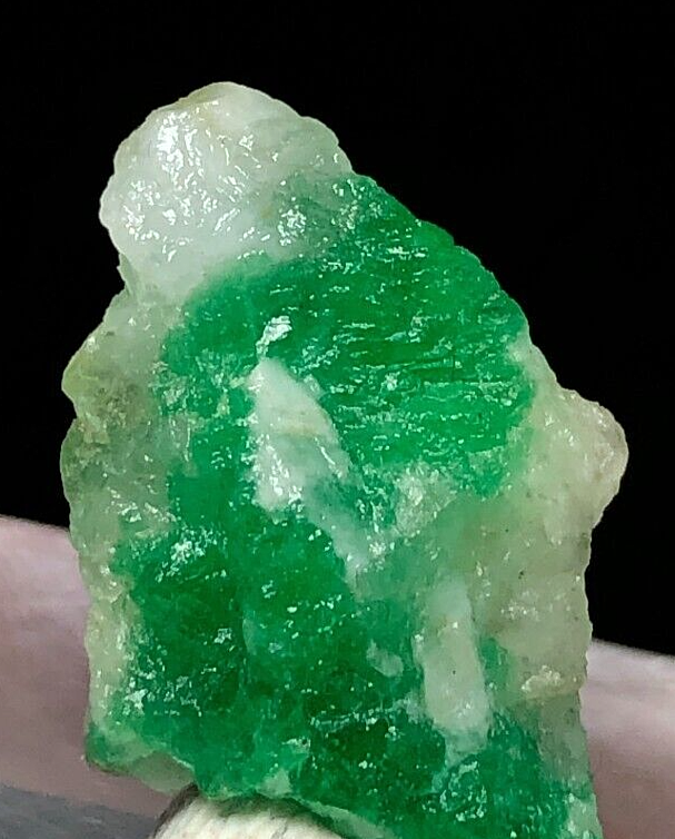 8 Carat Swat Pakistan Natural Emerald On Mother Rock
