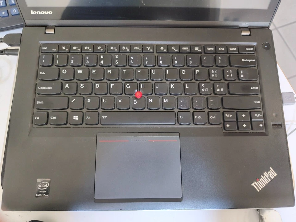 Lenovo Thinkpad T440 - i7-4600U 12GB RAM 480GB SSD Touchscreen Win11 - Immagine 2 di 4