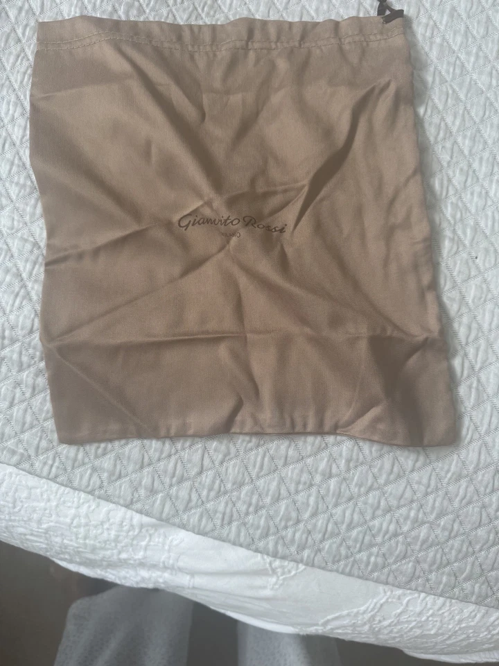 Mulas High Hill de cuero rojo para paciente de Gianvito Rossi Foto 3 de 4