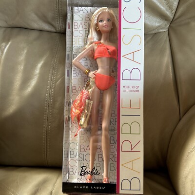 Barbie Basics Model No.07 Lara Face Collector Black Label Blonde
