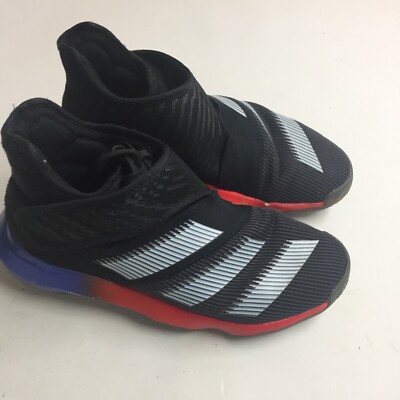 yeezy slides adidas logo