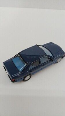 1/64 トミカ リミテッド ヴィンテージ neo メルセデス ベンツ 190E 55736_1.jpg