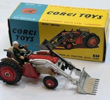 CORGI - MASSEY FERGUSON 65 TRACTOR WITH FORK No 57 - Mint Boxed 60s Original 
