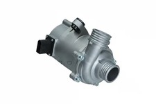 Pompe à eau BMW 3,3