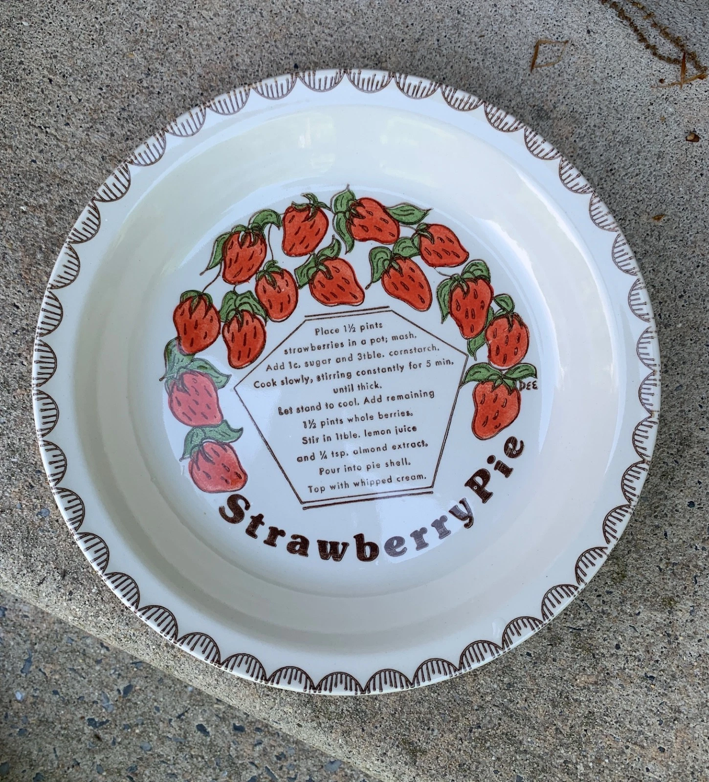 Vintage Ceramic Pie Dish with Strawberry Pie Recipe
Opens in a new window or tab