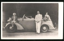 Fotografia Auto Opel 6 Cabrio, famiglia benestante durante un'uscita 
