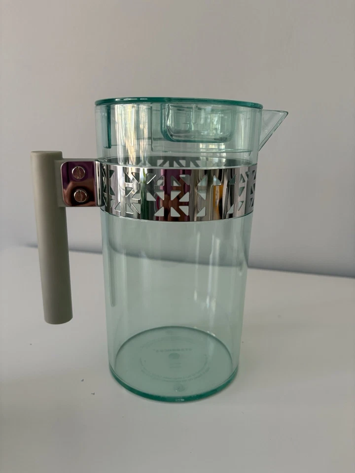 星巴克冰咖啡倒水罐绿色不含双酚 A 2013 圆锥罐盖二手状况完好 — 第 4/4 张图片