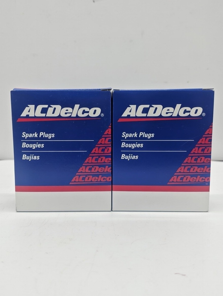NEW OEM GM ACDelco Spark Plugs R45TS Set Of 8 GM 19354415