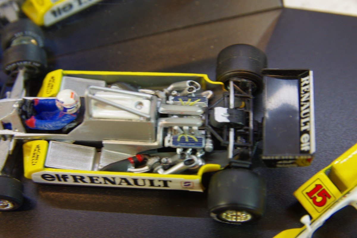 1/43 Quartzo F1 1982 Renault RE30B #15 Brazil Winner Alain 1/43 Quartzo F1 1982 Renault RE30B #15 Brazil Winner Alain