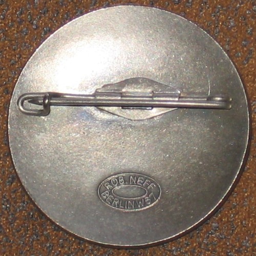 German Pre-WWII 1936 Berlin Summer Olympics Film Maker Badge Great condition - Picture 4 of 5