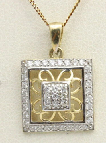 Collane e pendagli di lusso con gemme trasparente di pietra principale zircone